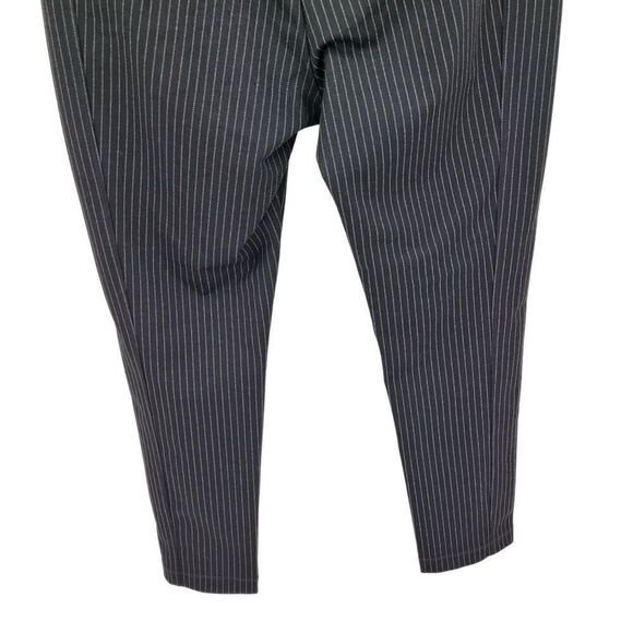 Karl Lagerfeld Mid Rise Stretch Pants 16 XL Black Gray Pinstripe Faux Zippers - Picture 9 of 14